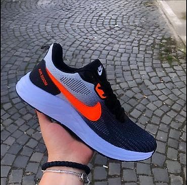 Trainers: Nike zoom patike
Novo
Brojevi 41 do 46
fb Moja Kupovina 1 at lalafo.rs — 3 Trainers: Nike zoom patike
Novo
Brojevi 41 do 46
fb Moja Kupovina 1 — 3
