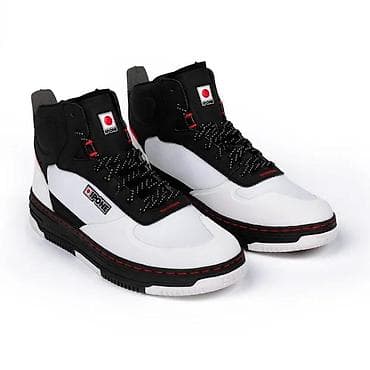 IPONE uniseks patike – srednja dubina - Dizajn: crno-belo-crveni na lalafo.rs IPONE uniseks patike – srednja dubina - Dizajn: crno-belo-crveni