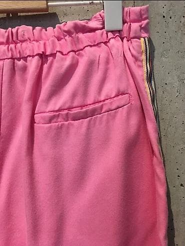 ZARA pamuk/viskozne pantalone velicina 10 god realna velicina 9 - 11 at lalafo.rs — 5 ZARA pamuk/viskozne pantalone velicina 10 god realna velicina 9 - 11 — 5