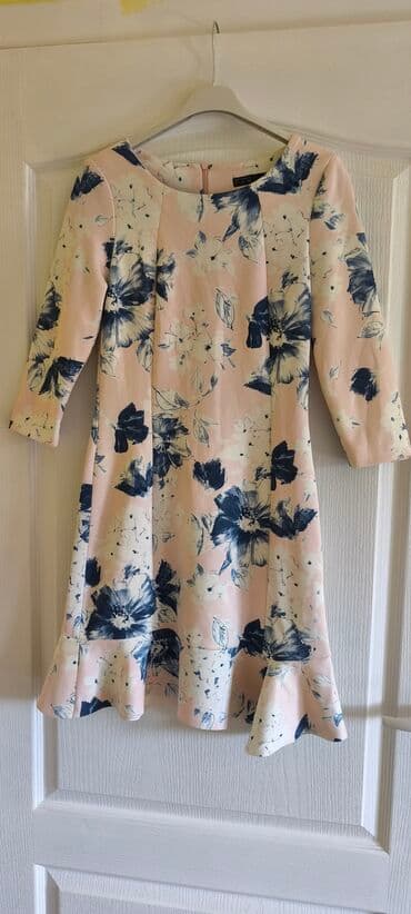 ZARA haljina, veličina 36, odlična na lalafo.rs ZARA haljina, veličina 36, odlična