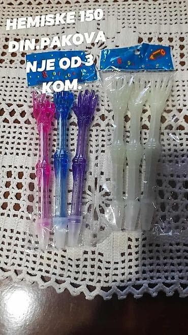 - LED stona lampa u obliku malog astronauta, sa fleksibilnim na lalafo.rs — 8 - LED stona lampa u obliku malog astronauta, sa fleksibilnim — 8