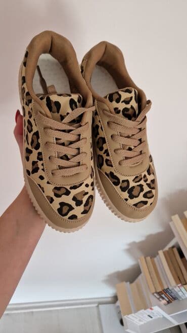 39, color - Beige at lalafo.rs 39, color - Beige