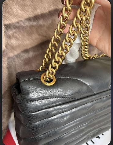 Pinko torba – model sa prepoznatljivim Love Birds okovom - Materijal at lalafo.rs — 3 Pinko torba – model sa prepoznatljivim Love Birds okovom - Materijal — 3