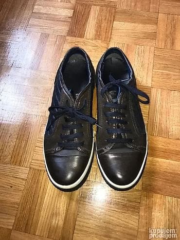 UKUCAJ NAUM OGLASI I POGLEDAJ KOMPLETNU PONUDU 100% ORIGINALNE na lalafo.rs — 2 UKUCAJ NAUM OGLASI I POGLEDAJ KOMPLETNU PONUDU 100% ORIGINALNE — 2