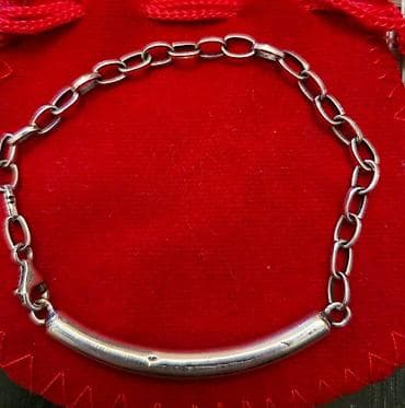 Srebrna narukvica – moderni dizajn sa kombinacijom karika i na lalafo.rs — 2 Srebrna narukvica – moderni dizajn sa kombinacijom karika i — 2