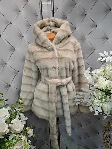 Ženske kratke bunde s kapuljačom – više modela i nijansi. - na lalafo.rs — 2 Ženske kratke bunde s kapuljačom – više modela i nijansi. - — 2