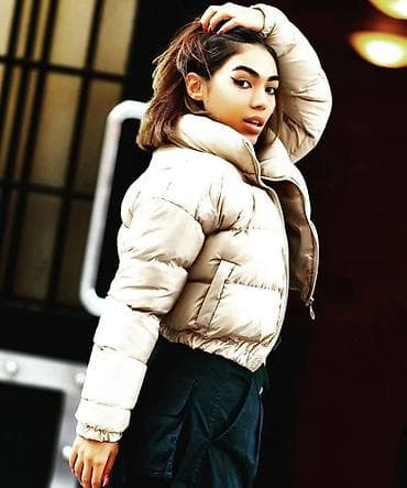 Jakna eko koža: 3200 din
Vel: 36-42
Uvoz Turska na lalafo.rs — 1 Jakna eko koža: 3200 din
Vel: 36-42
Uvoz Turska — 1