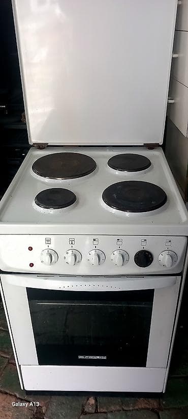 Electronics: 2 Šporeta Metalni 110eu Stakleni 120eu i polovan namestaj zemun at lalafo.rs — 4 Electronics: 2 Šporeta Metalni 110eu Stakleni 120eu i polovan namestaj zemun — 4