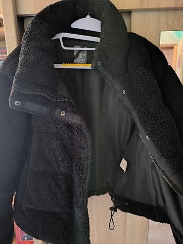 Debela zimska jaknica marke Primark,velicina 40, model kao ćebence ali na lalafo.rs — 2 Debela zimska jaknica marke Primark,velicina 40, model kao ćebence ali — 2