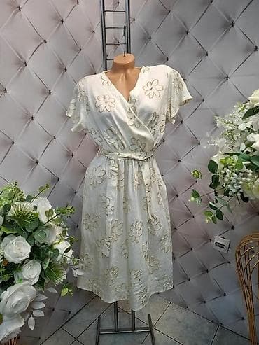 04. haljina 2900 na lalafo.rs 04. haljina 2900