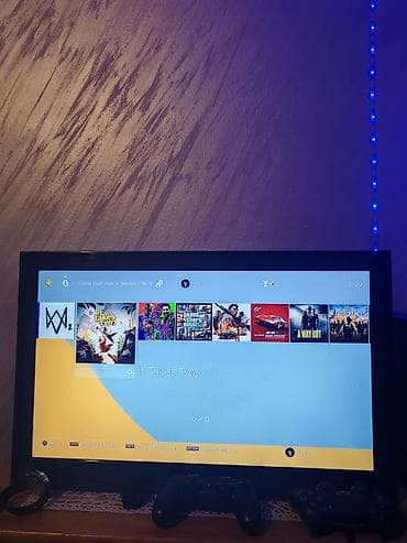 PlayStation 4 Pro konzola (CUH-70xx serija) sa pratećom opremom i na lalafo.rs — 6 PlayStation 4 Pro konzola (CUH-70xx serija) sa pratećom opremom i — 6