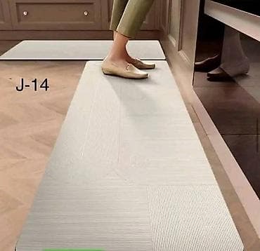 Tepih staze 3300 koplet od 2🐞 na lalafo.rs — 2 Tepih staze 3300 koplet od 2🐞 — 2