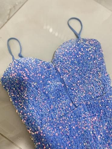 Personal Items: Duga svečana haljina u svetloplavoj boji, celom dužinom prekrivena at lalafo.rs — 5 Personal Items: Duga svečana haljina u svetloplavoj boji, celom dužinom prekrivena — 5