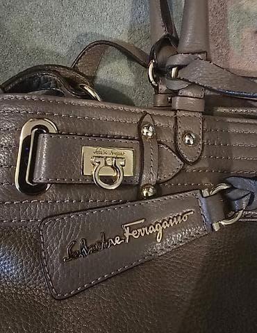 Salvatore FERRAGAMO vintage kožna torba. Prirodna koža. Dosta velika i at lalafo.rs — 3 Salvatore FERRAGAMO vintage kožna torba. Prirodna koža. Dosta velika i — 3
