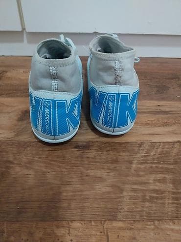 Sport & Hobby: Kopacke Nike broj 42 su u odlicnom stanju sa sitnim tragovima at lalafo.rs — 7 Sport & Hobby: Kopacke Nike broj 42 su u odlicnom stanju sa sitnim tragovima — 7