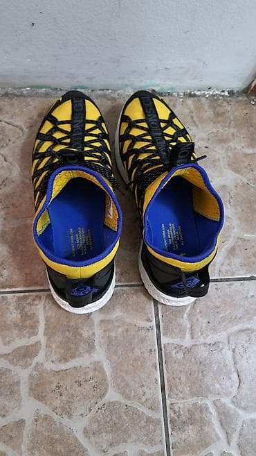 Muske patike kao nove bez.mane,orginal su br 44 na lalafo.rs — 6 Muske patike kao nove bez.mane,orginal su br 44 — 6