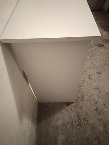 Furniture: Kompjuterski-pisaci sto dim. 100x40 cm. beli sa 1 fijokom,ocuvan at lalafo.rs — 2 Furniture: Kompjuterski-pisaci sto dim. 100x40 cm. beli sa 1 fijokom,ocuvan — 2