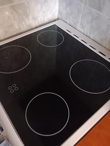 Prodajem el.šporet Beko sa ravnom keramičkom pločom,ispravane sve 4 na lalafo.rs — 5 Prodajem el.šporet Beko sa ravnom keramičkom pločom,ispravane sve 4 — 5