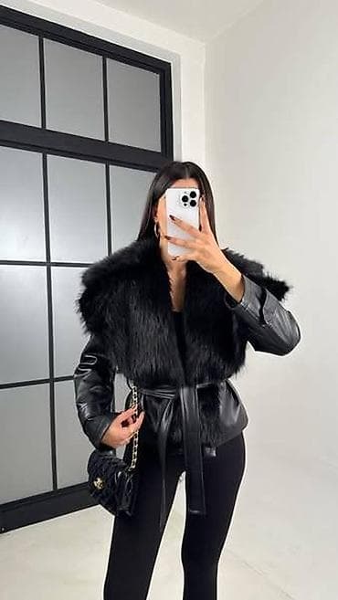 Jakna
Vel.S,M,L
ba na lalafo.rs — 1 Jakna
Vel.S,M,L
ba — 1