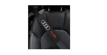 kom sa etiketom: Obloga pojasa za automobil - AUDI Obloga pojasa za automobil sa logom at lalafo.rs — 2 kom sa etiketom: Obloga pojasa za automobil - AUDI Obloga pojasa za automobil sa logom — 2