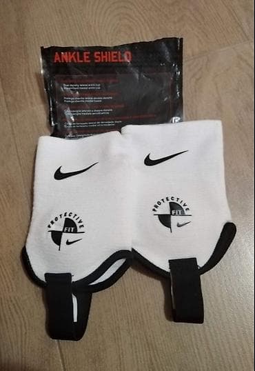 original esprit: Nike original stitnici za članak novi at lalafo.rs — 1 original esprit: Nike original stitnici za članak novi — 1