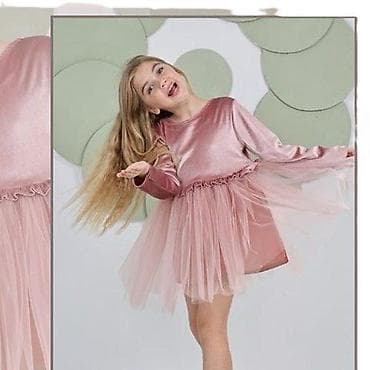 Dečija haljina u puder‑roze boji - Gornji deo: nežan, satenski/sjajni na lalafo.rs Dečija haljina u puder‑roze boji - Gornji deo: nežan, satenski/sjajni