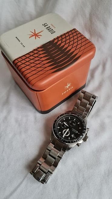 Muski sat ispravan sve radi na lalafo.rs — 5 Muski sat ispravan sve radi — 5