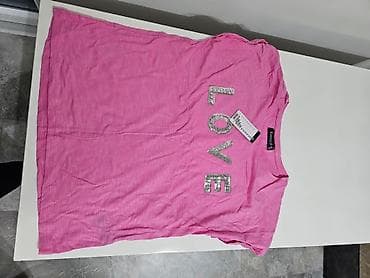 Roze ženska majica bez rukava sa šljokicama – KAPAULA - Boja na lalafo.rs — 1 Roze ženska majica bez rukava sa šljokicama – KAPAULA - Boja — 1