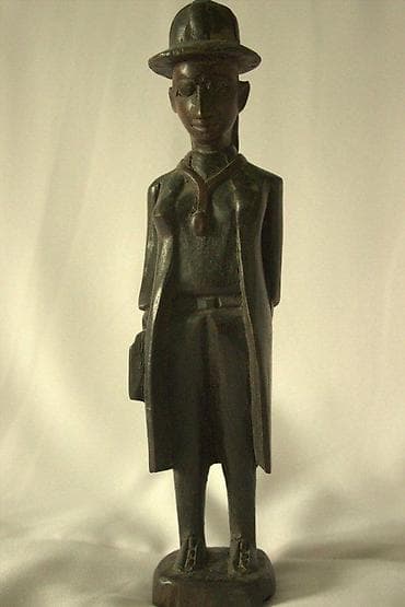 STARA AFRIČKA FIGURA DOKTORA | Stara afrička figura koja predstavlja na lalafo.rs STARA AFRIČKA FIGURA DOKTORA | Stara afrička figura koja predstavlja