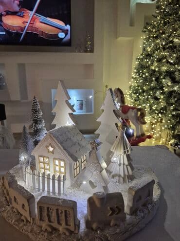 Set figura, bоја - Bela, Novo na lalafo.rs Set figura, bоја - Bela, Novo