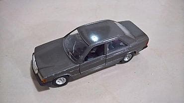 Burago Mercedes 190 e 1 prema 25Wely Taxy na lalafo.rs Burago Mercedes 190 e 1 prema 25Wely Taxy