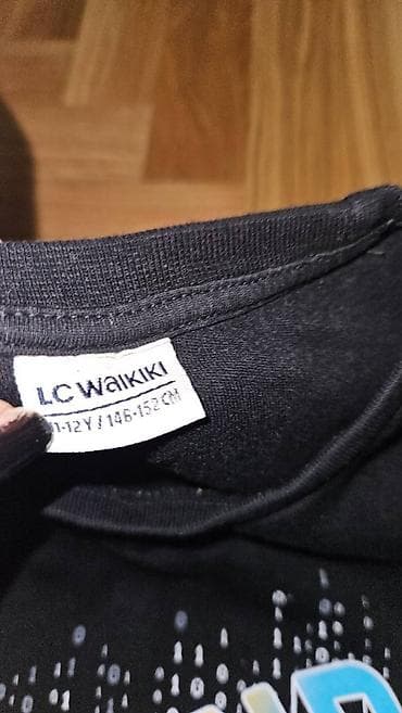 Majica za dečake. Veliĉina 146-152. Ez mane kao novo. Boja skroz crna na lalafo.rs — 3 Majica za dečake. Veliĉina 146-152. Ez mane kao novo. Boja skroz crna — 3