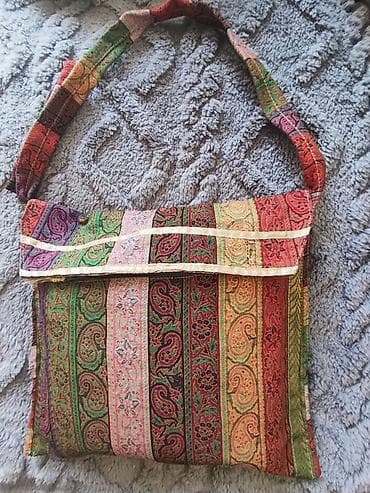 Torba preko ramena sa etno/boho dezenom - Materijal: čvrsto tkana na lalafo.rs — 2 Torba preko ramena sa etno/boho dezenom - Materijal: čvrsto tkana — 2