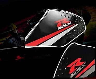 Transport: Suzuki GSXR K7-k8 Bočni štitnici rezervoara - Stikeri - 1868 📌 Opis at lalafo.rs — 4 Transport: Suzuki GSXR K7-k8 Bočni štitnici rezervoara - Stikeri - 1868 📌 Opis — 4