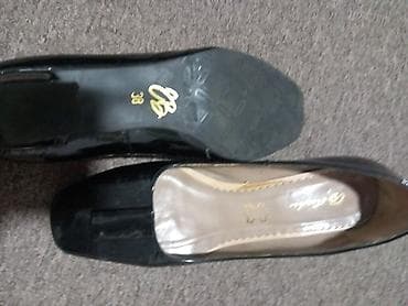 Ženske salonke od prirodne kože, lak crne boje. - Gornjište: lakirana na lalafo.rs — 5 Ženske salonke od prirodne kože, lak crne boje. - Gornjište: lakirana — 5