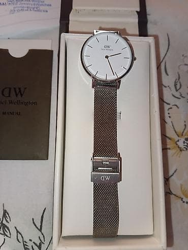 Daniel Wellington muški/ženski ručni sat – minimalistički model sa at lalafo.rs — 1 Daniel Wellington muški/ženski ručni sat – minimalistički model sa — 1