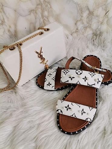 Sandale 2200
Kompleti 3500 na lalafo.rs — 7 Sandale 2200
Kompleti 3500 — 7