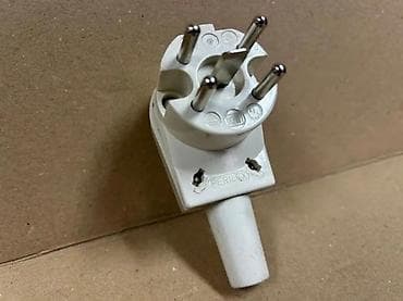 prsluk jaknica mango u: Scanpart Perilex konektor (Perilex utikač) - Tip: Perilex 5-pinski at lalafo.rs — 1 prsluk jaknica mango u: Scanpart Perilex konektor (Perilex utikač) - Tip: Perilex 5-pinski — 1