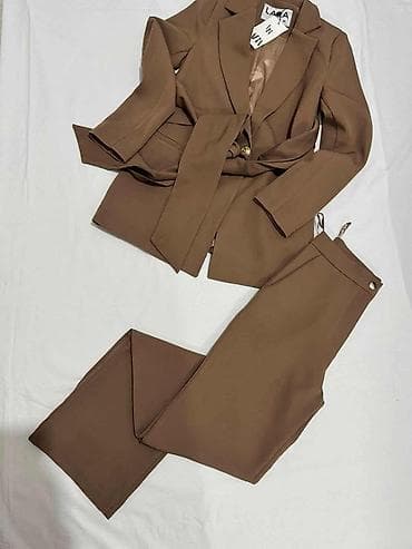 Lara kompleti
Vel: 36-42
Cena: 5300 dinara na lalafo.rs — 1 Lara kompleti
Vel: 36-42
Cena: 5300 dinara — 1