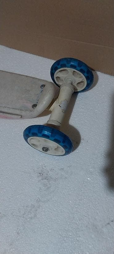 Sports & Leisure: Dečiji trotinet sa 3 točka - Konstrukcija: prednji točak + dva zadnja at lalafo.rs — 3 Sports & Leisure: Dečiji trotinet sa 3 točka - Konstrukcija: prednji točak + dva zadnja — 3