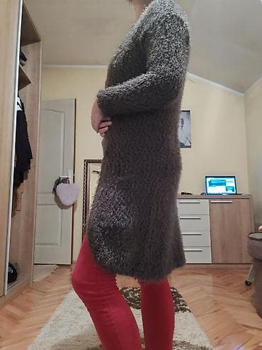 Women's Sweaters, Cardigans: Dug kardigan od „mohair“ efekta, bez kopčanja, u sivo-braon nijansi. - at lalafo.rs — 3 Women's Sweaters, Cardigans: Dug kardigan od „mohair“ efekta, bez kopčanja, u sivo-braon nijansi. - — 3