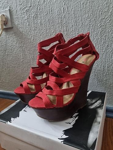 Zenske sandale na platformu br 39 na lalafo.rs — 3 Zenske sandale na platformu br 39 — 3