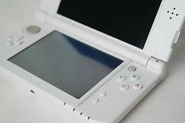 Electronics: REZERVISANO! Nintendo 3DS XL (čipovan, 70 igara) + 64GB + futrola at lalafo.rs — 5 Electronics: REZERVISANO! Nintendo 3DS XL (čipovan, 70 igara) + 64GB + futrola — 5