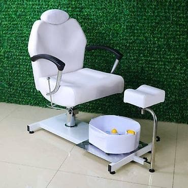 Profesionalna stolica za pedikir sa postoljem i kadicom - Ergonomsko na lalafo.rs Profesionalna stolica za pedikir sa postoljem i kadicom - Ergonomsko