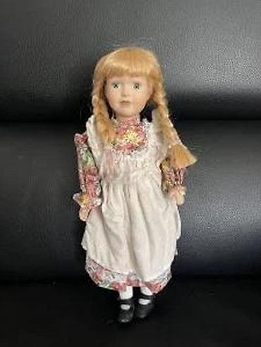 Children's Items: Porcelanska kolekcionarska lutka – “Sammlerpuppe” (na kutiji at lalafo.rs — 7 Children's Items: Porcelanska kolekcionarska lutka – “Sammlerpuppe” (na kutiji — 7