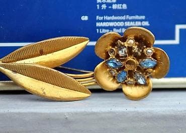 4 Exsluzivna Stara broša: Lenjngrad, Konjički, Mid century. Cena za na lalafo.rs — 3 4 Exsluzivna Stara broša: Lenjngrad, Konjički, Mid century. Cena za — 3