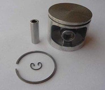 Klip set za mali dvotaktni motor Opis: - Komplet koji uključuje klip na lalafo.rs — 2 Klip set za mali dvotaktni motor Opis: - Komplet koji uključuje klip — 2