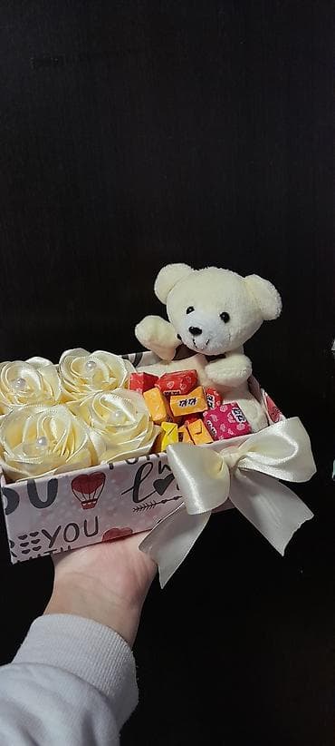 Satenske ruže u kutiji – AKCIJA 🌸🎁 Ručno rađen poklon od satenskih na lalafo.rs — 2 Satenske ruže u kutiji – AKCIJA 🌸🎁 Ručno rađen poklon od satenskih — 2