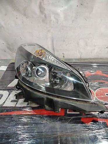 FAR DESNI ZA RENAULT CLIO OD 2005. DO 2014. GOD. | Far desni Renault na lalafo.rs FAR DESNI ZA RENAULT CLIO OD 2005. DO 2014. GOD. | Far desni Renault