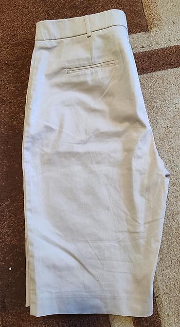 Dunnes ženske bermude/šorts – model “Smart” - Boja: svetla bež/krema na lalafo.rs — 3 Dunnes ženske bermude/šorts – model “Smart” - Boja: svetla bež/krema — 3